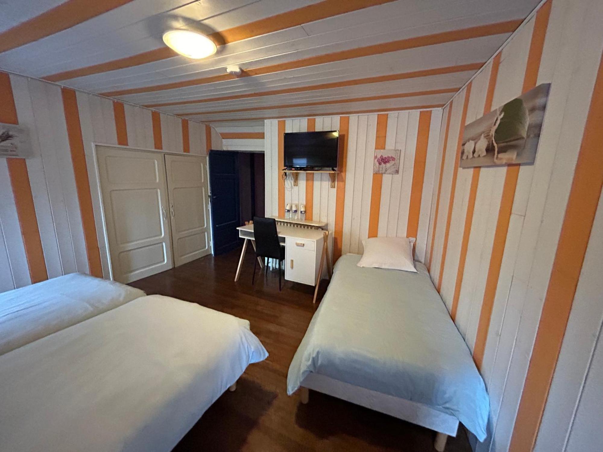 Chambres D'Hotes La Cheminee Tardets-Sorholus Zewnętrze zdjęcie
