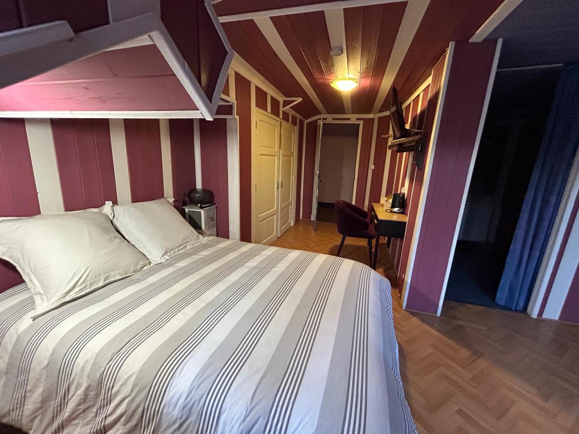 Chambres D'Hotes La Cheminee Tardets-Sorholus Zewnętrze zdjęcie